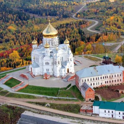 Perm'de bir gün: şehrin başlıca turistik yerleri ve yerleri
