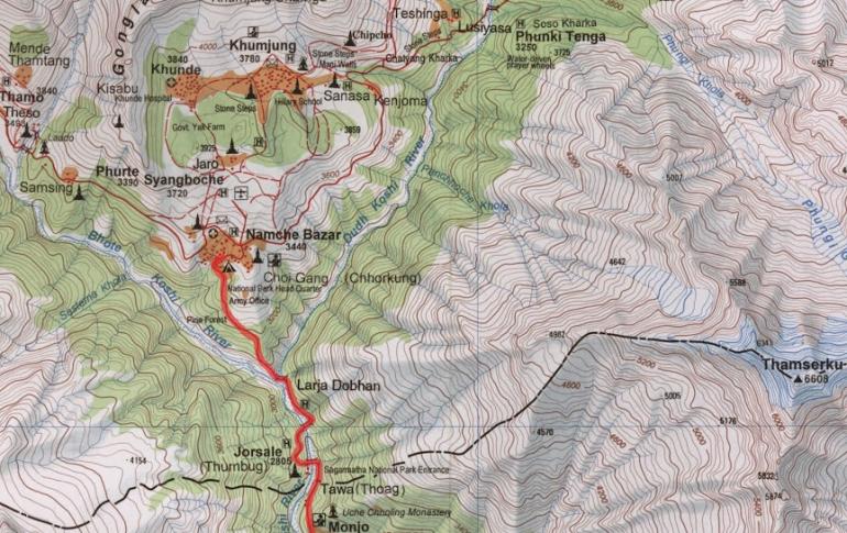 네팔 도시: 남체 바자르, 에베레스트 베이스캠프, 히말라야 등반 및 탐험, 셰르파의 의식과 전통, 산속의 불교